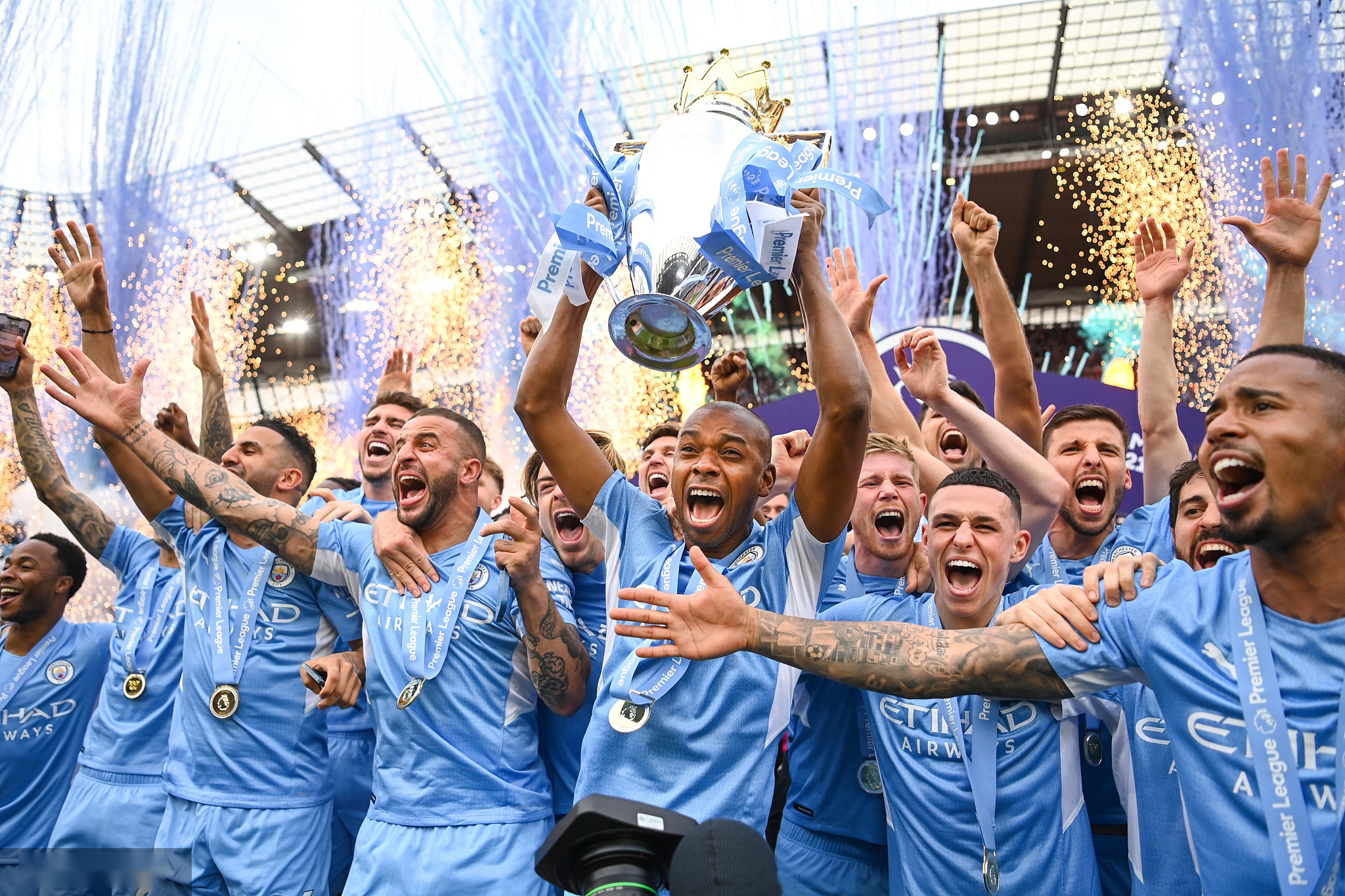 成名之路更 成名之路更